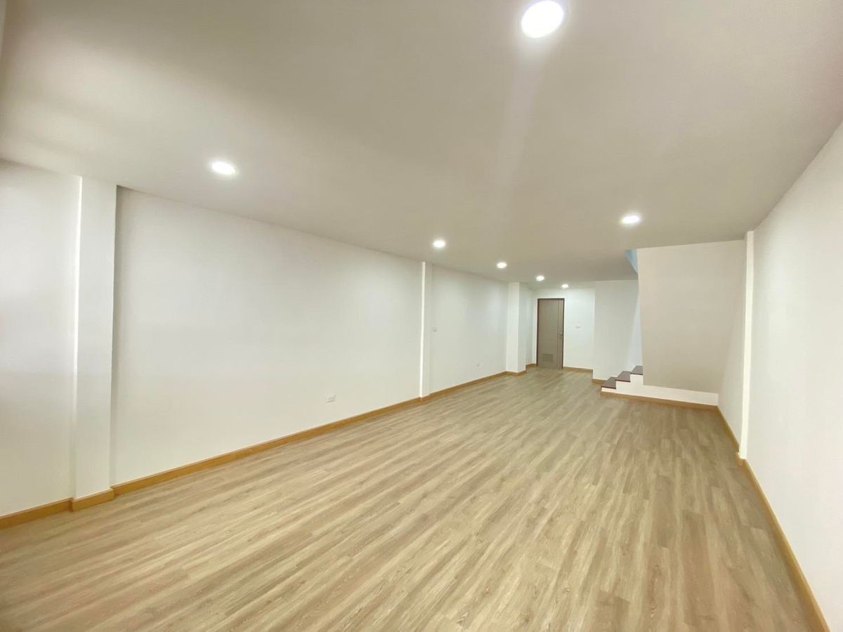 🏡✨บ้านรีโนเวทใหม่ สไตล์มูจิ มินิมอล ทำเลรามอินทรา ใกล้แฟชั่นไอส์แลนด์ และรถไฟฟ้าสายสีชมพูเพียง 5นาที