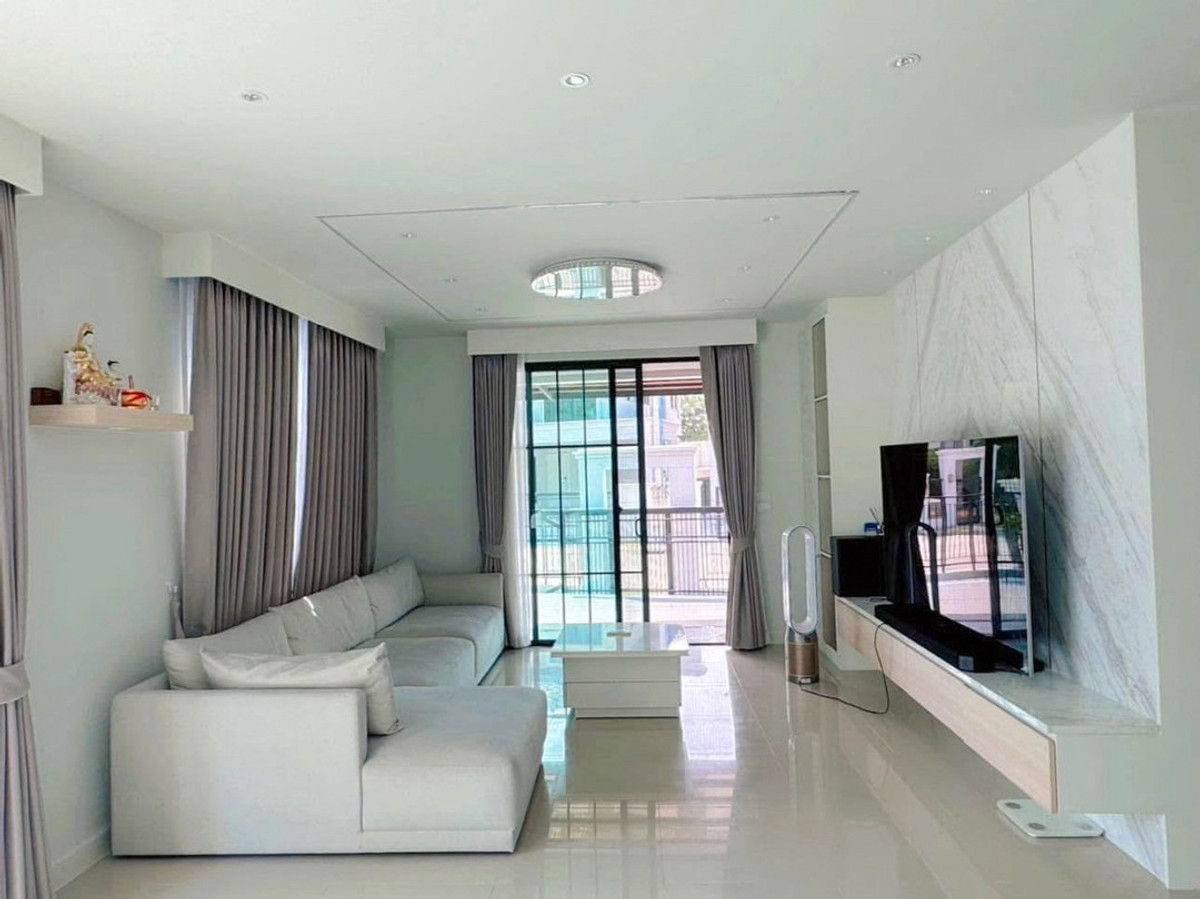 ✨🏡 ขายบ้านสวย แปลงมุมนอก พื้นที่ข้างบ้านเยอะ ทำเลพัฒนาการ ขายพร้อมเฟอร์นิเจอร์
