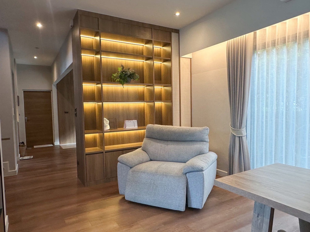✨🏡[ ขาย&ให้เช่า] บ้านเดี่ยวหลังใหญ่แปลงมุม ตกแต่งสวยสไตล์โมเดิร์น เข้าเมืองสะดวก เนื้อที่ดิน 100 ตรว.