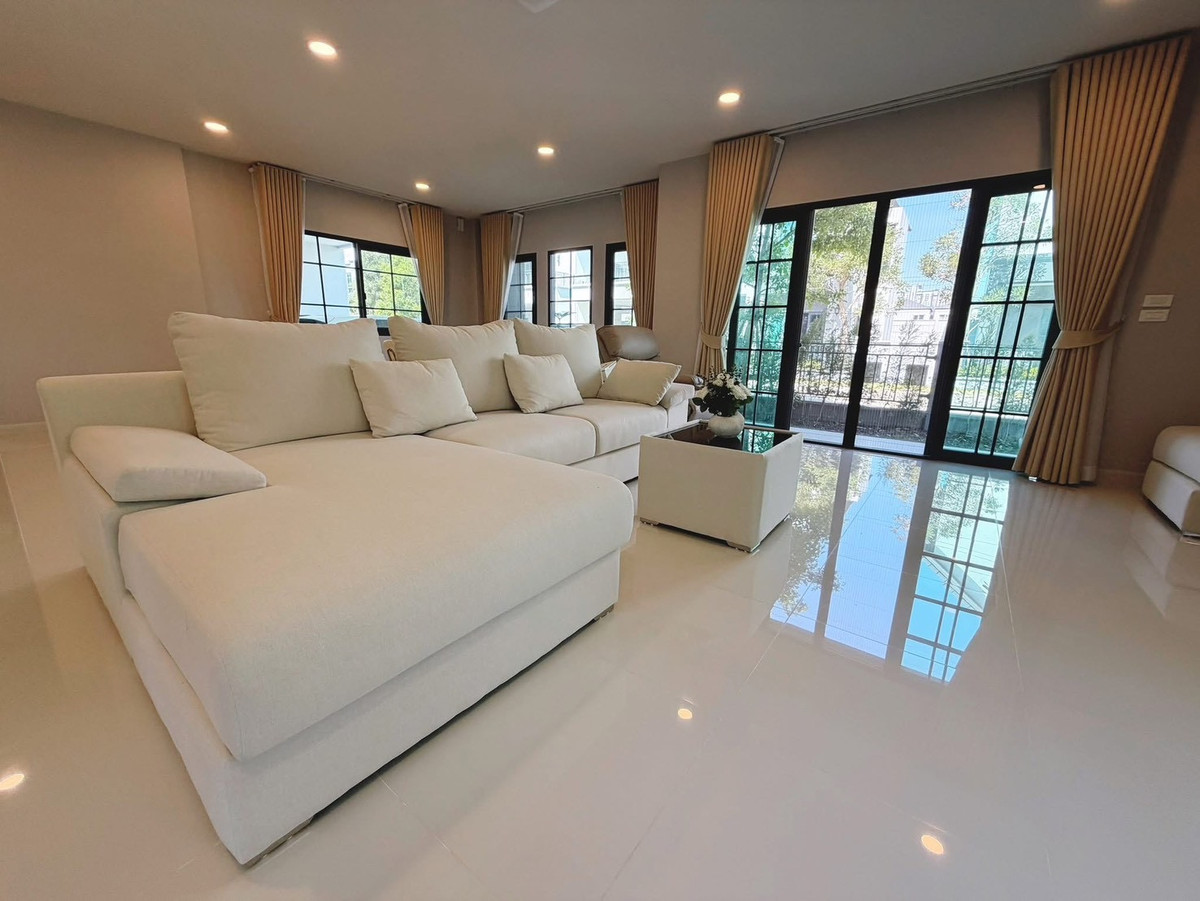 ✨🏡 บ้านเดี่ยวสไตล์อังกฤษ เซนโทร บางนา (เฟส 2) บ้านหลังใหญ่ตำแหน่งต้นซอย ไม่เคยปล่อยเช่า