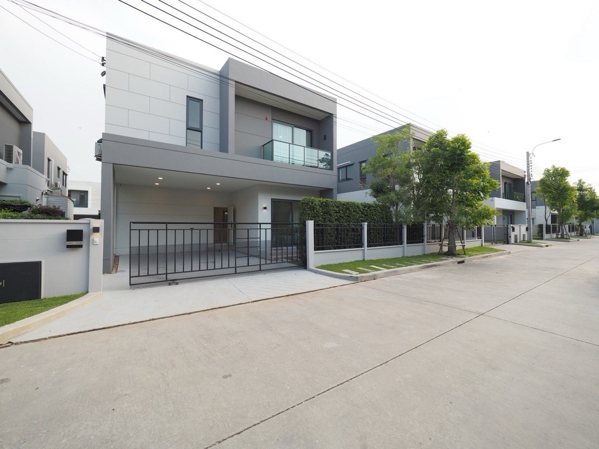 ✨🏡 ปล่อยเช่า Centro Bangna เฟส 1 บ้านเดี่ยวสไตล์ Modern Minimal ตกแต่งสวยสบายตา พร้อมเฟอร์นิเจอร์และเครื่องใช้ไฟฟ้า