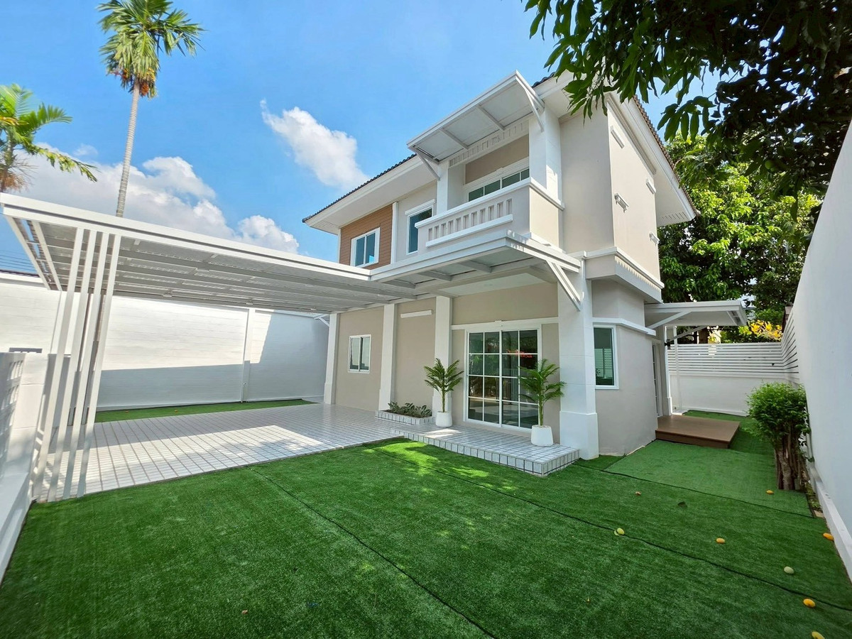 ✨ บ้านเดี่ยวหลังมุม รีโนเวทใหม่เอี่ยมทั้งหลัง ตกแต่งสไตล์มินิมอลอบอุ่น พร้อมสวนสวยส่วนตัวในบ้าน พื้นที่กว้างขวาง 🌳