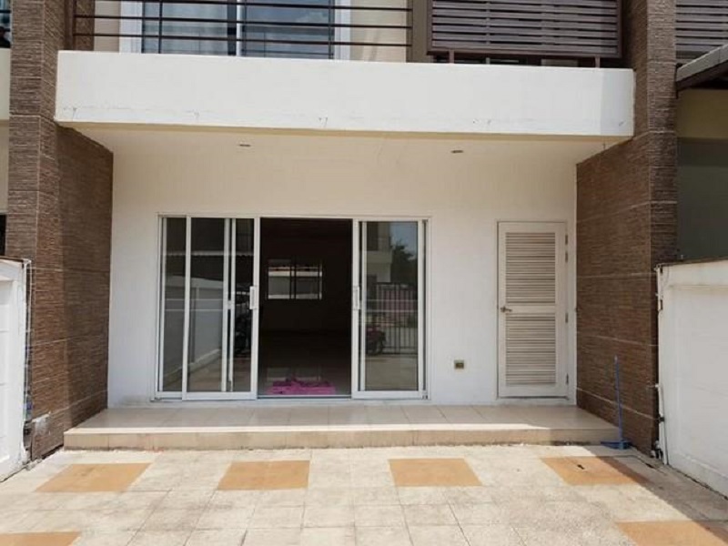 บุณณดา-ทาวน์โฮม