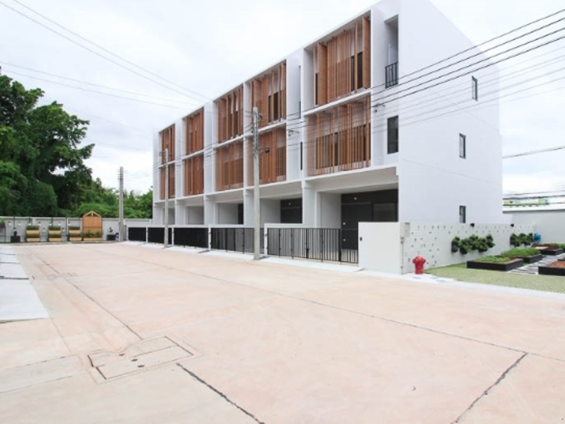 Bhava-kalapapruek-sathorn