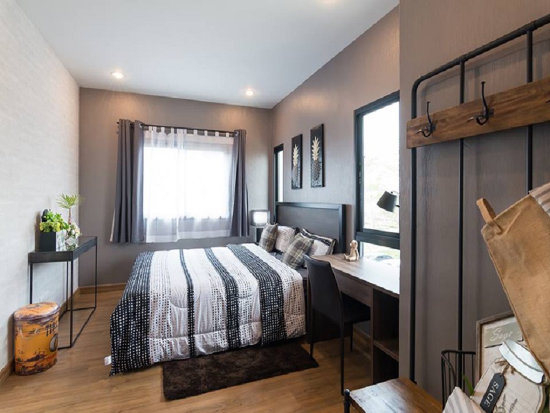 The-Modish-Ratchapruek-Kanjanapisek