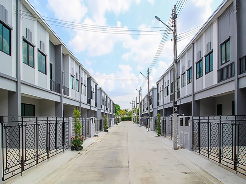 New-York-Rangsit-Klong-4