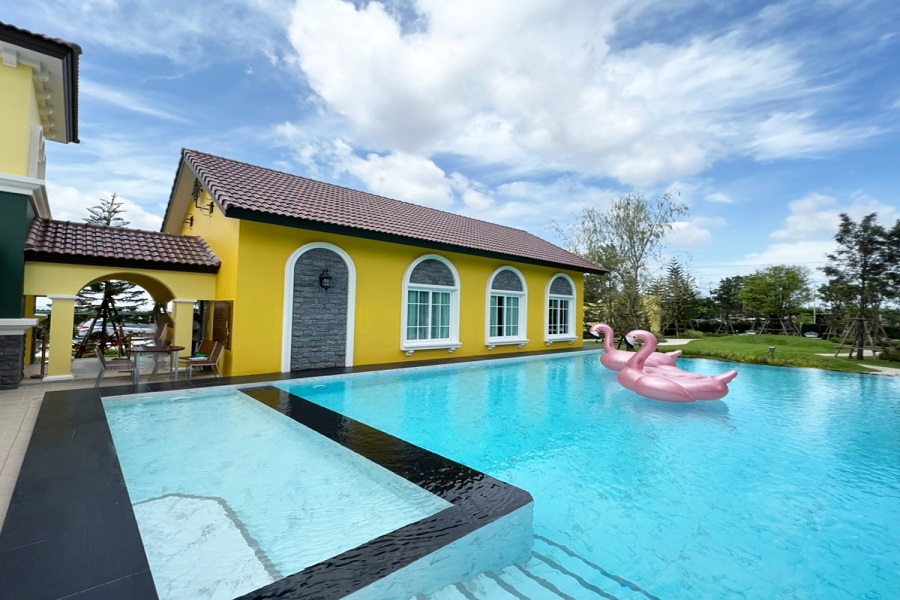 Golden-Town-Phetkasem-Leab-Klong-Taweewattana