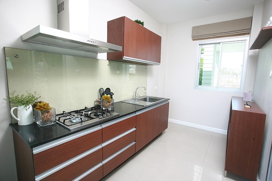 Pornpailin-thornthara