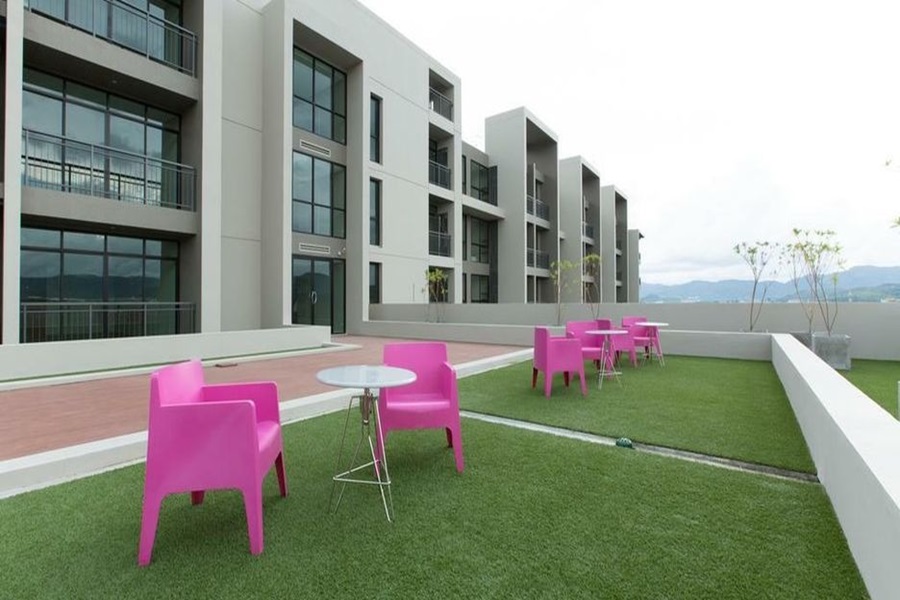 ชูการ์-ปาล์ม-เรสซิเด้นซ์